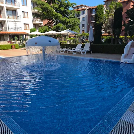 Summer Nest Ravda Daire Misivri